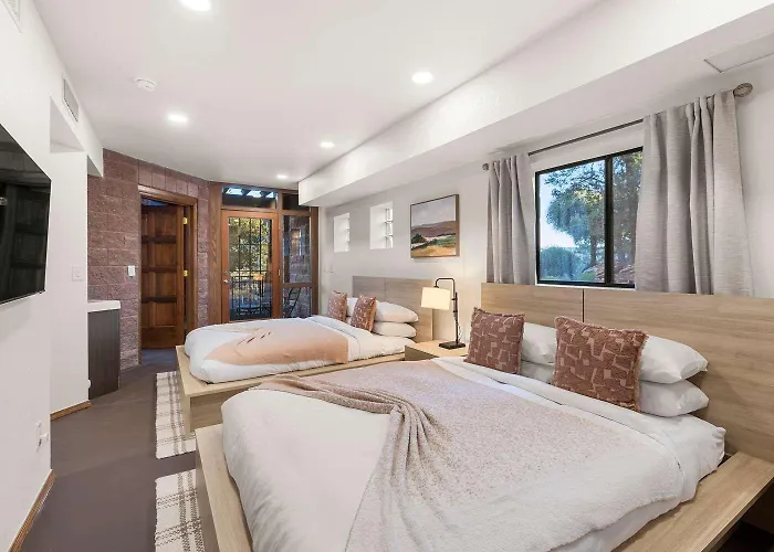Casa Ventana - Epic Red Rock Views Firepits & Holiday home