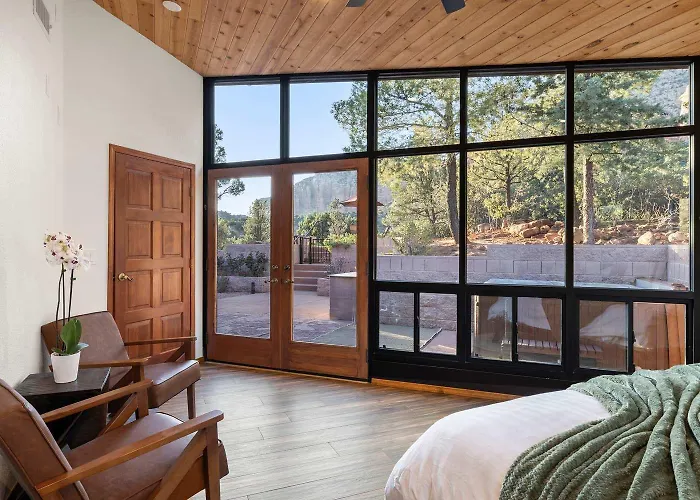 Casa Ventana - Epic Red Rock Views Firepits & Holiday home